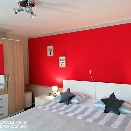 Apartment Borna Pazin Exterior photo